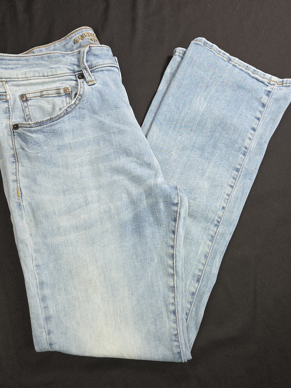 American Eagle Outfitters Extreme Flex Original Straight Light Wash Jeans